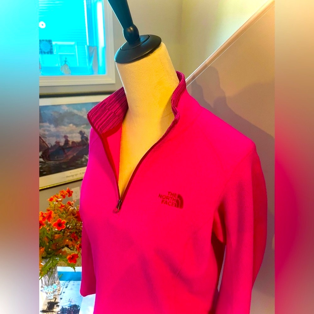 THE NORTH FACE Fleece 1/4 Zip Pullover Logo Mottled Collar Bright Pink